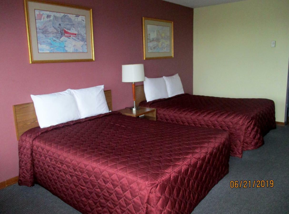 Tidal Bore Inn Truro Quarto foto